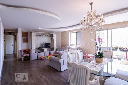 Apartamento à venda com 105m², 3 quartos e 2 vagas Apartamento à venda com 105m², 3 quartos e 2 vagasSala