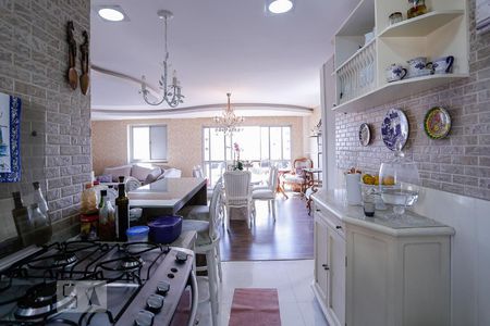 Apartamento à venda com 105m², 3 quartos e 2 vagas Apartamento à venda com 105m², 3 quartos e 2 vagasCozinha