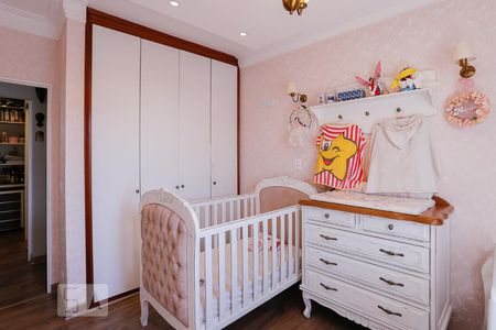 Apartamento à venda com 105m², 3 quartos e 2 vagas Apartamento à venda com 105m², 3 quartos e 2 vagasQuarto