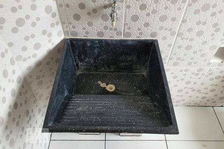 Banheiro/área de serviço de apartamento à venda com 1 quarto, 33m² em Centro, São Paulo