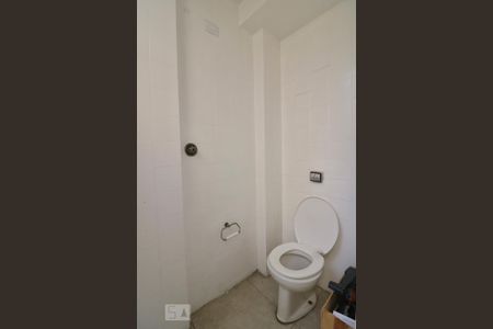 Apartamento para alugar com 52m², 1 quarto e sem vaga Apartamento para alugar com 52m², 1 quarto e sem vagaBanheiro de Serviço