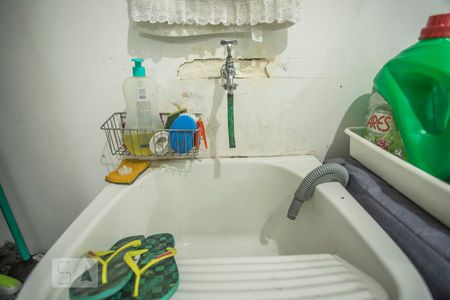 Casa de condomínio à venda com 130m², 3 quartos e 2 vagasÁrea de Serviço - Torneira