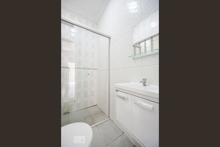 Apartamento para alugar com 68m², 2 quartos e sem vagaBanheiro social