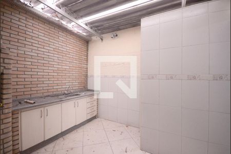 Casa de condomínio para alugar com 120m², 3 quartos e 2 vagasÁrea de Serviço 