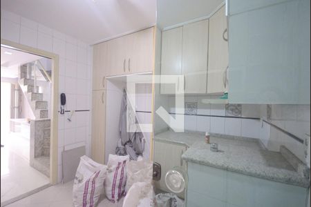Casa de condomínio para alugar com 120m², 3 quartos e 2 vagasCozinha 