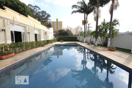 Casa de condomínio para alugar com 120m², 3 quartos e 2 vagasÁrea comum - Piscina
