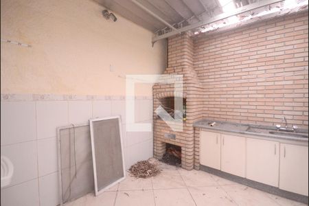Casa de condomínio para alugar com 120m², 3 quartos e 2 vagasÁrea de Serviço 