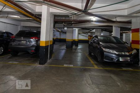 Apartamento à venda com 55m², 2 quartos e 1 vaga Apartamento à venda com 55m², 2 quartos e 1 vagaGaragem