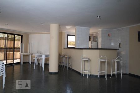 Apartamento à venda com 55m², 2 quartos e 1 vaga Apartamento à venda com 55m², 2 quartos e 1 vagaÁrea comum - Salão de festas