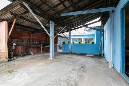 Casa à venda com 230m², 2 quartos e 4 vagasÁrea Externa