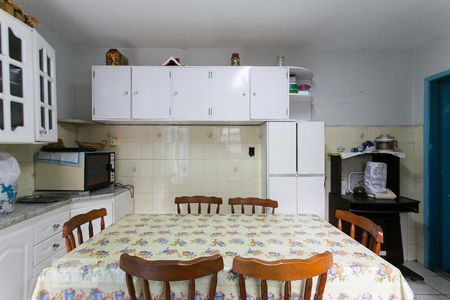 Casa à venda com 230m², 2 quartos e 4 vagasCozinha