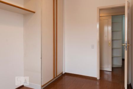 Quarto de apartamento para alugar com 3 quartos, 74m² em Chácara Inglesa, São Paulo