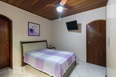 Casa à venda com 205m², 3 quartos e 3 vagasQuarto 3 suíte