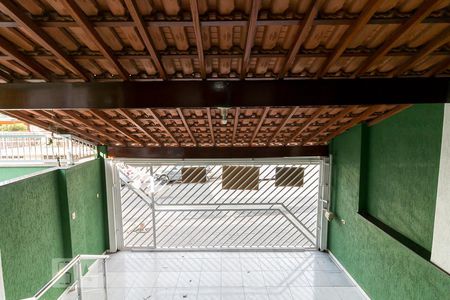 Casa à venda com 205m², 3 quartos e 3 vagasVista quarto 2
