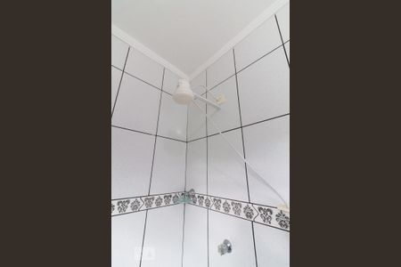 Casa à venda com 205m², 3 quartos e 3 vagasBanheiro de serviço - chuveiro