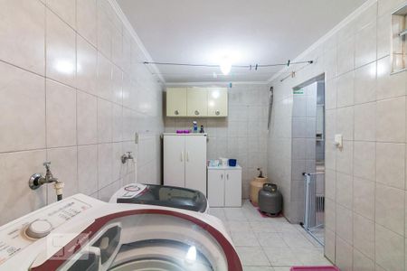 Casa à venda com 205m², 3 quartos e 3 vagasÁrea de serviço