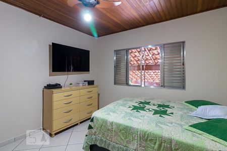 Casa à venda com 205m², 3 quartos e 3 vagasQuarto 2