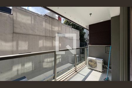 Studio para alugar com 33m², 1 quarto e 1 vagaSacada