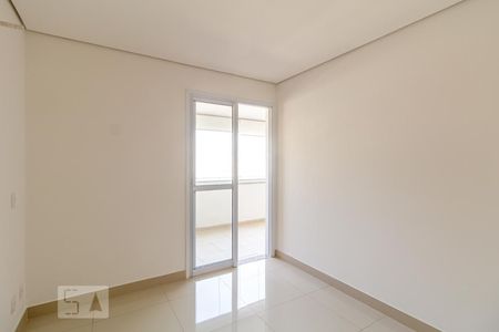 Apartamento à venda com 80m², 2 quartos e 2 vagasQuarto 2