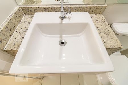 Apartamento à venda com 80m², 2 quartos e 2 vagasBanheiro 1 - Suíte