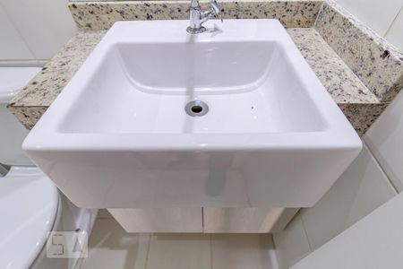 Apartamento à venda com 80m², 2 quartos e 2 vagasBanheiro 2