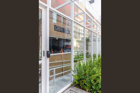 Apartamento à venda com 80m², 2 quartos e 2 vagasFachada