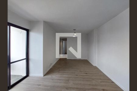 Apartamento para alugar com 72m², 3 quartos e 1 vagaSala