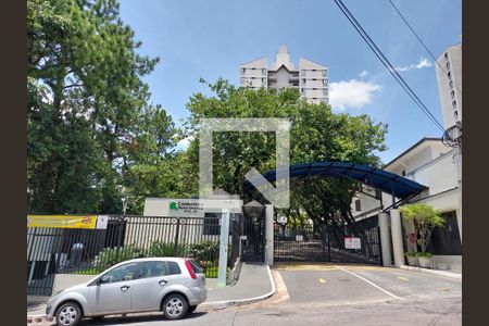Apartamento para alugar com 72m², 3 quartos e 1 vagaFachada
