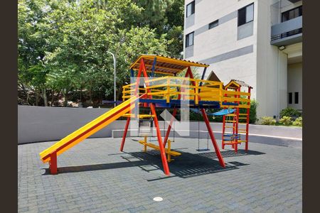Apartamento para alugar com 72m², 3 quartos e 1 vagaPlayground