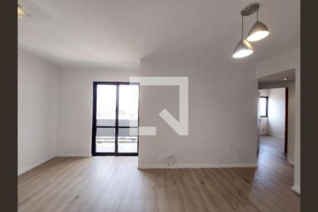 Apartamento para alugar com 72m², 3 quartos e 1 vagaSala