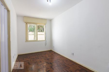 Sala de apartamento à venda com 1 quarto, 50m² em Passo da Areia, Porto Alegre
