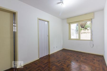 Apartamento à venda com 1 quarto, 50m² em Passo da Areia, Porto Alegre
