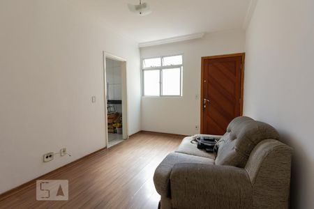 Sala de apartamento para alugar com 2 quartos, 55m² em Indaiá, Belo Horizonte