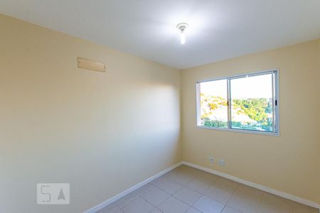 Quarto 2 de apartamento para alugar com 3 quartos, 75m² em Fátima, Niterói