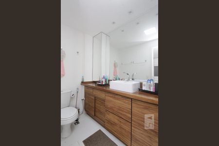 Apartamento para alugar com 75m², 3 quartos e 2 vagasBANHEIRO SUITE