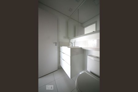 Apartamento à venda com 34m², 1 quarto e 1 vagaBanheiro