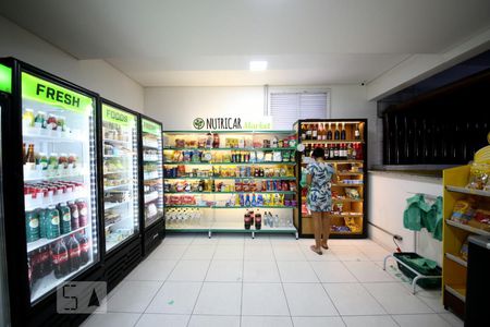 Apartamento à venda com 34m², 1 quarto e 1 vagaMercado