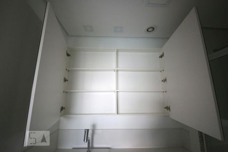 Apartamento à venda com 34m², 1 quarto e 1 vagaBanheiro