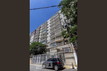 Apartamento à venda com 65m², 1 quarto e 1 vaga Apartamento à venda com 65m², 1 quarto e 1 vagaFachada