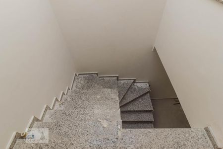 Escada de casa à venda com 3 quartos, 123m² em Vila Prudente, São Paulo