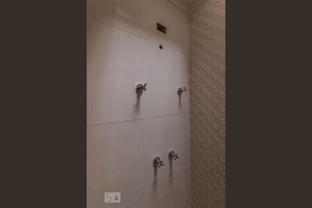 Casa à venda com 123m², 3 quartos e 2 vagasBanheiro da Suíte 1