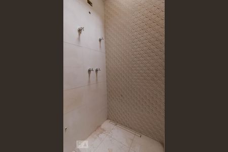 Casa à venda com 123m², 3 quartos e 2 vagasBanheiro da Suíte 1