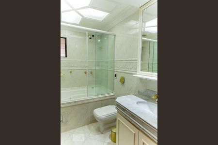 Apartamento à venda com 180m², 3 quartos e 2 vagasBanheiro