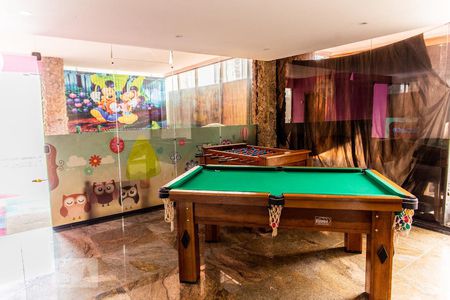 Apartamento à venda com 180m², 3 quartos e 2 vagasSalão de jogos