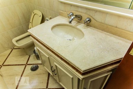 Apartamento à venda com 180m², 3 quartos e 2 vagasPia