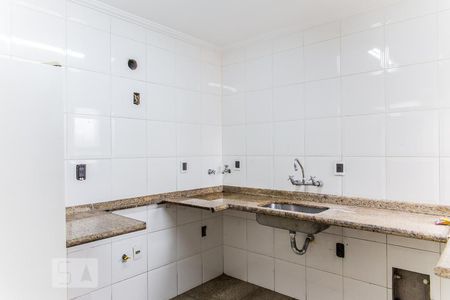 Apartamento à venda com 180m², 3 quartos e 2 vagasCozinha