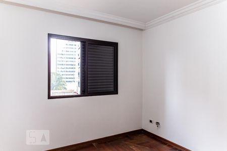 Apartamento à venda com 180m², 3 quartos e 2 vagasSuíte 