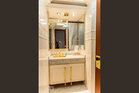 Lavabo de apartamento à venda com 3 quartos, 180m² em Vila Guiomar, Santo André