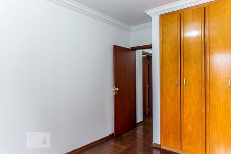 Apartamento à venda com 180m², 3 quartos e 2 vagasQuarto 2