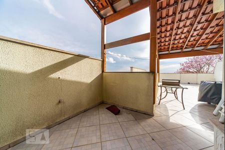 Apartamento à venda com 160m², 3 quartos e 2 vagas Apartamento à venda com 160m², 3 quartos e 2 vagasCobertura